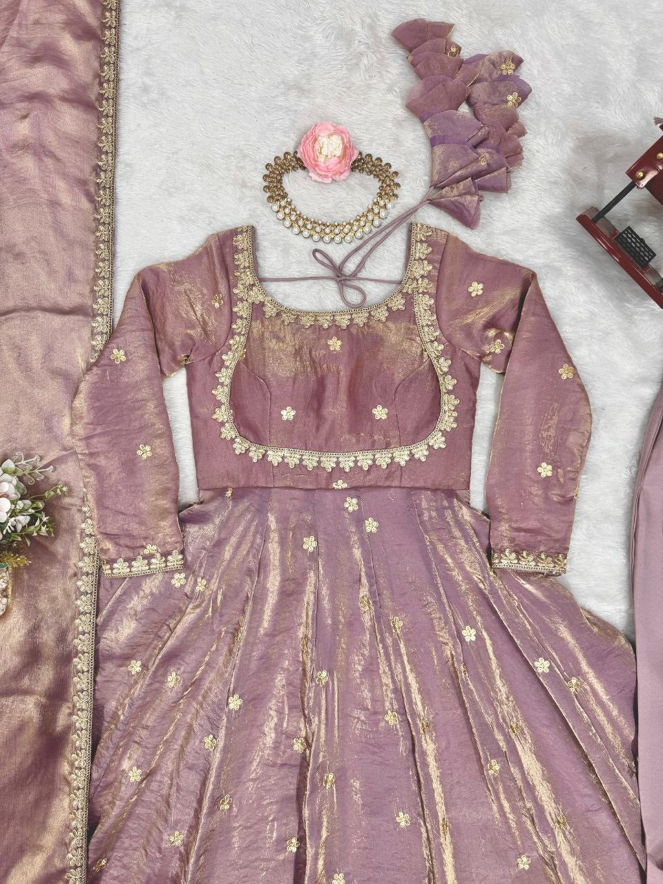 PIAA — Fandy Silk Shimmer Anarkali