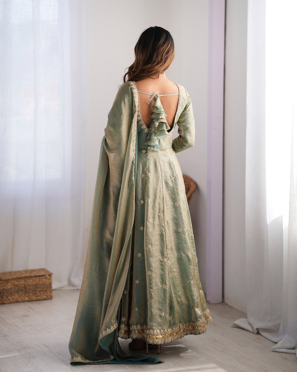 PIAA — Fandy Silk Shimmer Anarkali