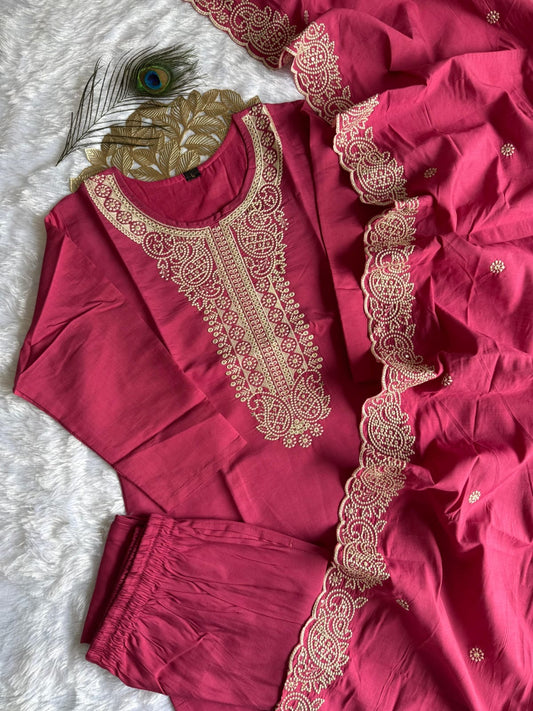 Haute Red Kurti Set