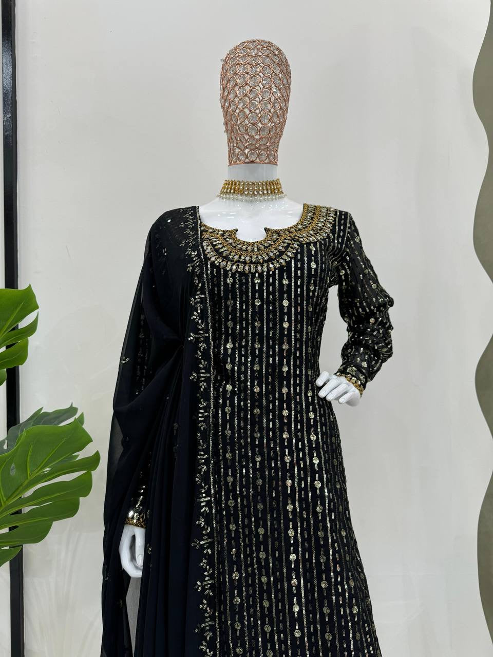 ANKITA - Pakistani Salwar Kameez