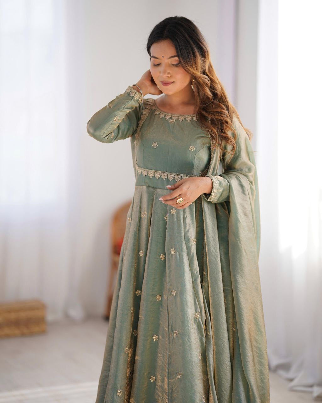PIAA — Fandy Silk Shimmer Anarkali