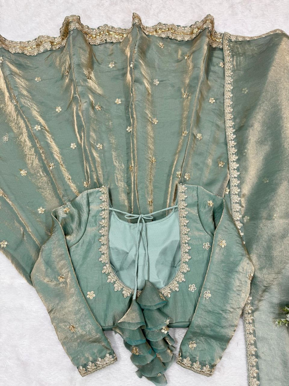PIAA — Fandy Silk Shimmer Anarkali