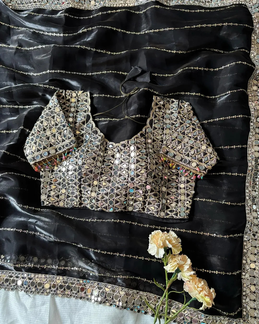 NAVEE - Shimmer Silk Saree X Readymade blouse