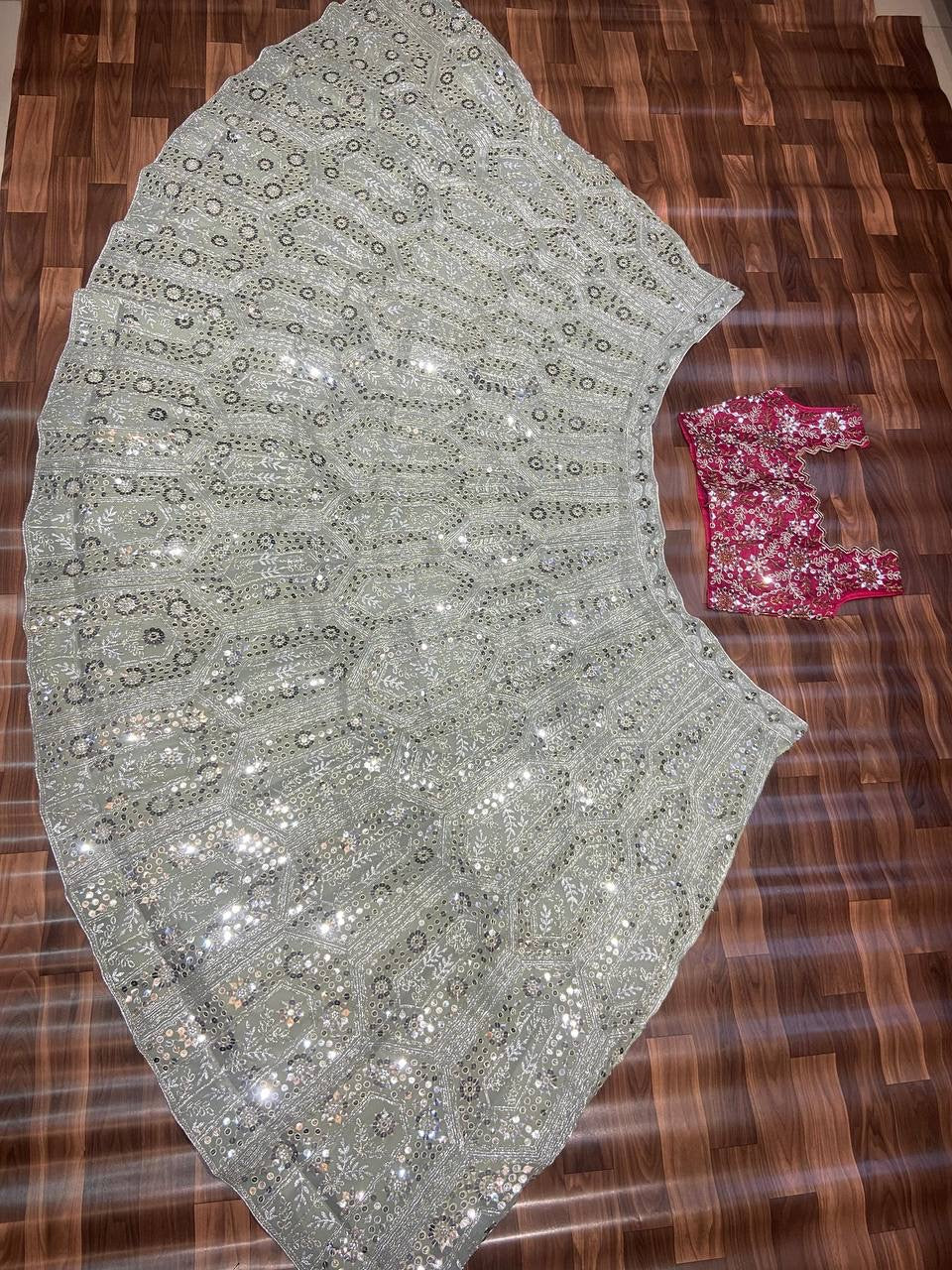 Niralii Muhalai Pink Lehenga Set