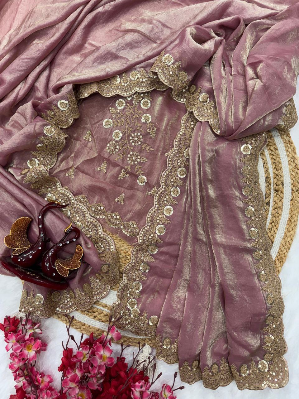 LAATHIKA — Shimmery Dinner Saree x Gold Border