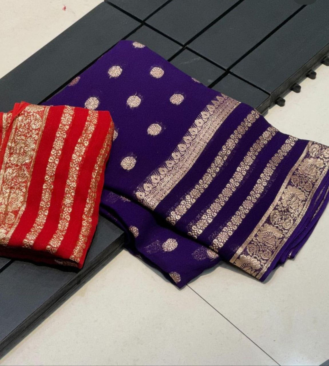 Soft Viscose Georgette Saree x Contrast Blouse