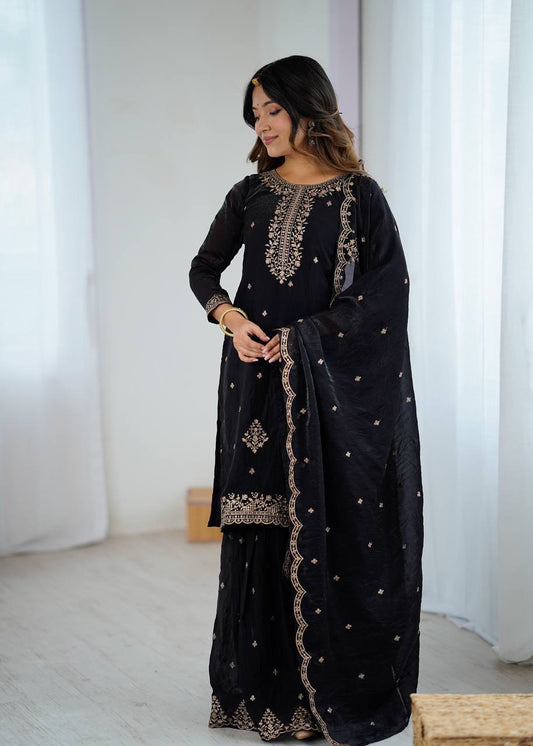 MARISA — Black Sharara suit