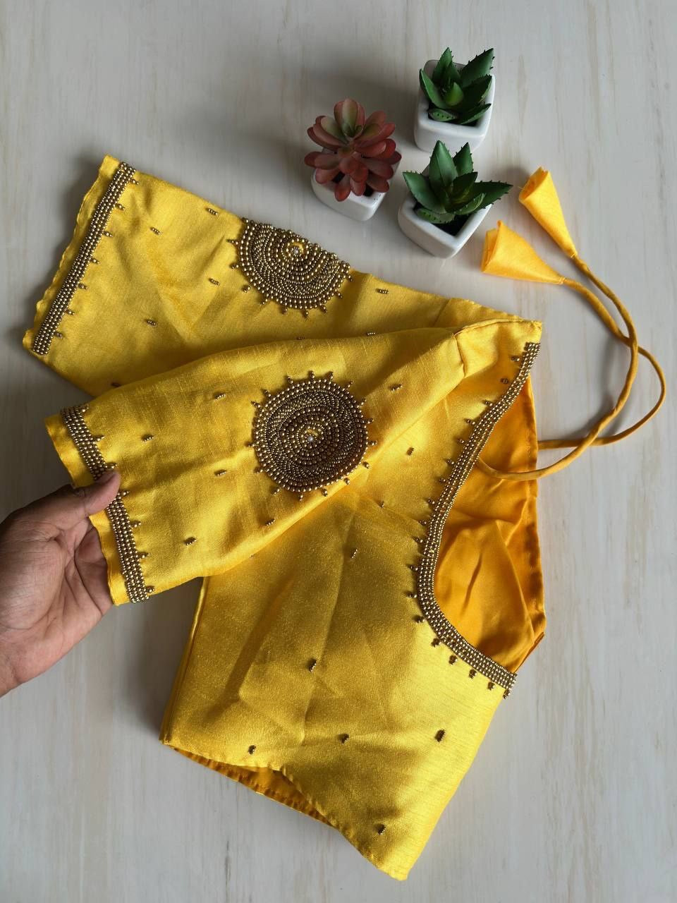 MADUREE — Readymade Silk Saree Blouse