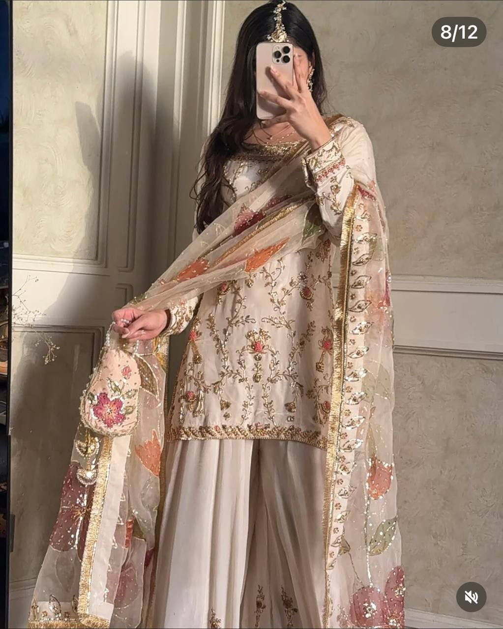 KARISMA — Chinnon Silk Suit