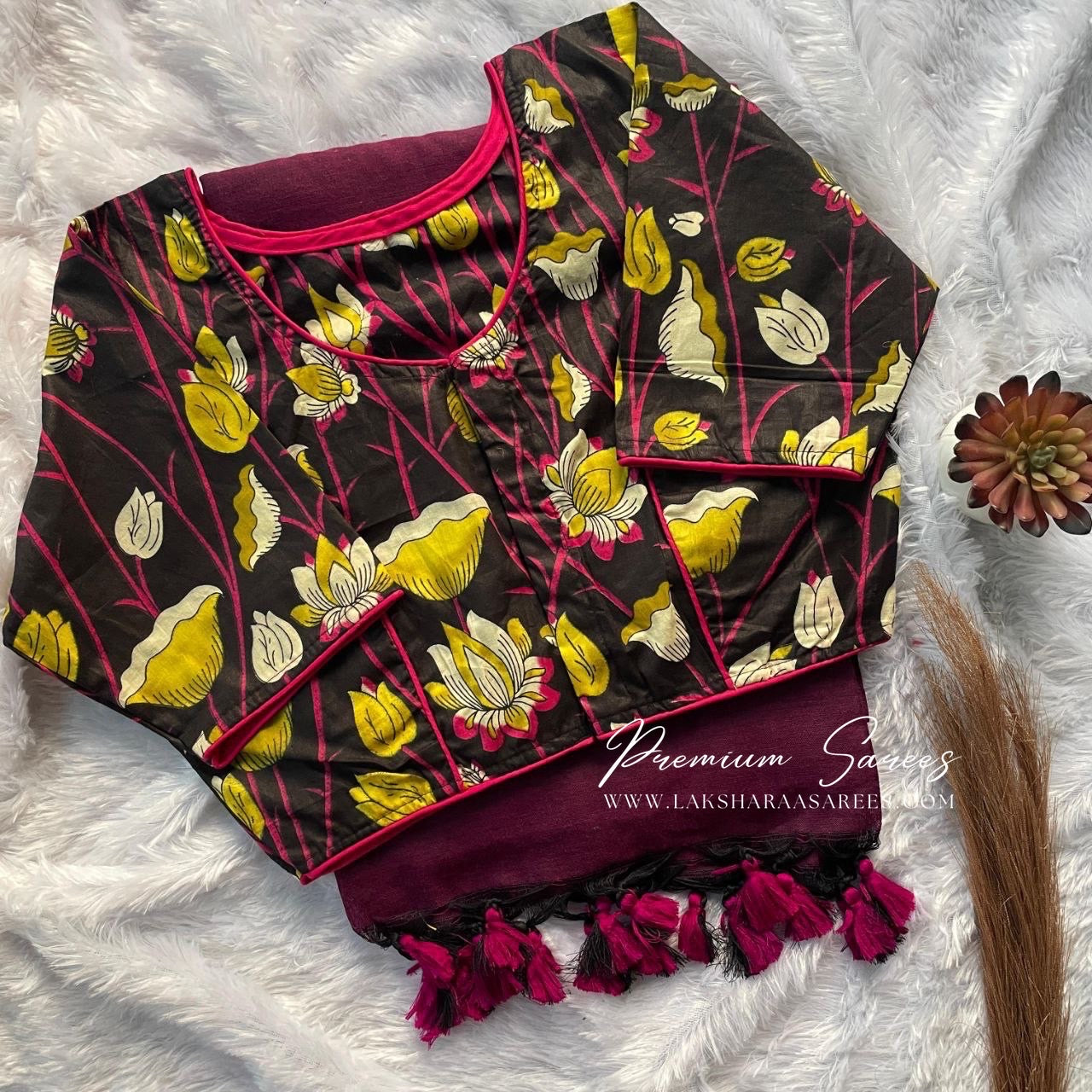 BAVEE β Cute Kadhi Cotton Saree x Stitched Blouse - Laksharaa Sarees