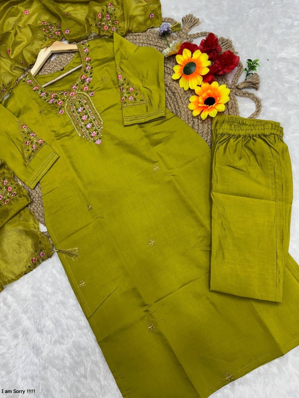 Premium Kurti Set
