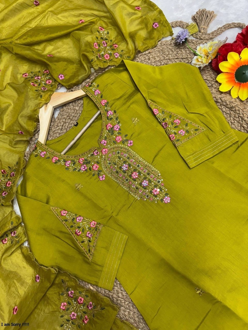 Premium Kurti Set