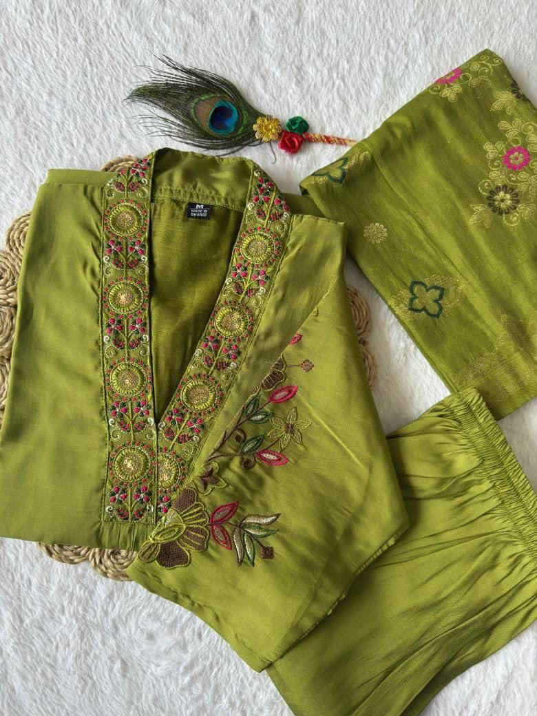 Green Floral Kurti Set