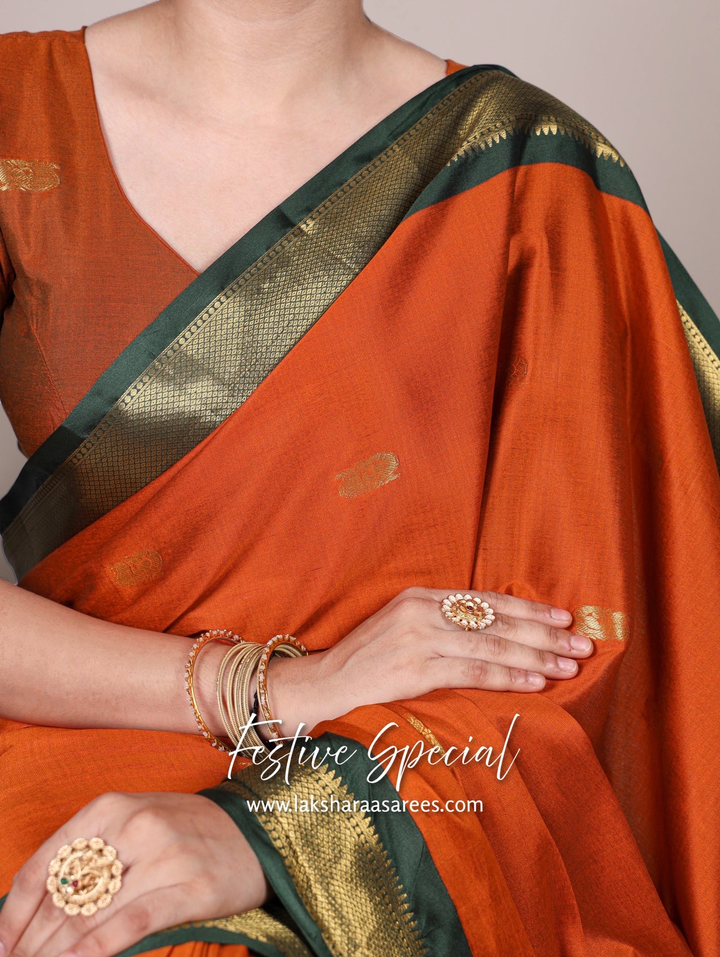 Korvai Cotton Silk Saree x Contrast Border