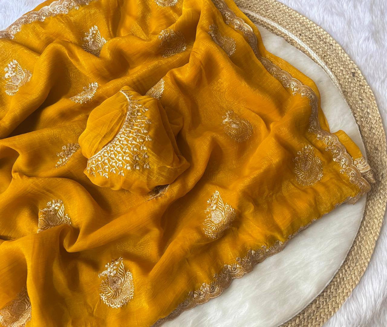 Premium Crunchy Chiffon Saree