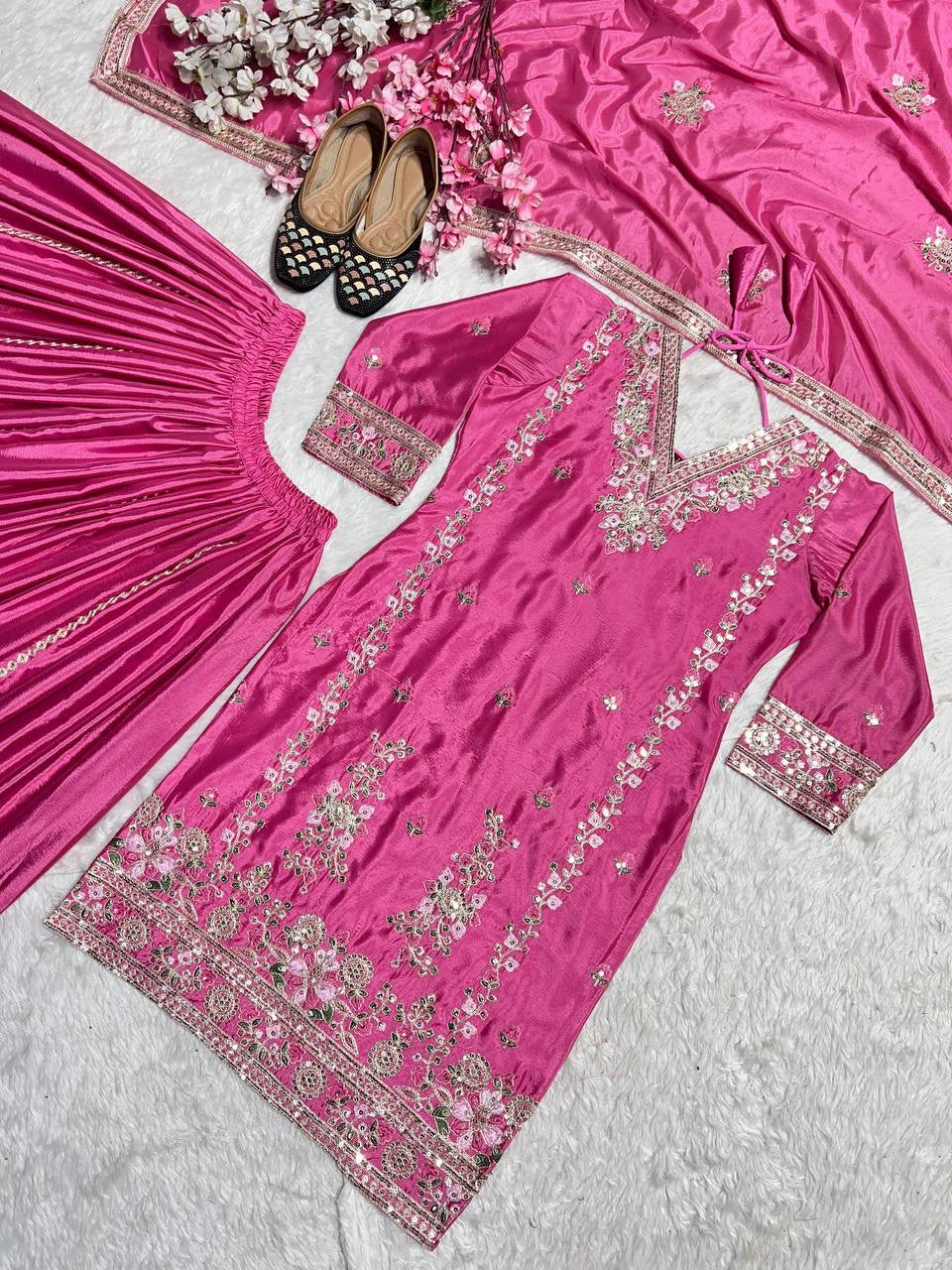 HIMANI - Floral chinon Pallazo suit