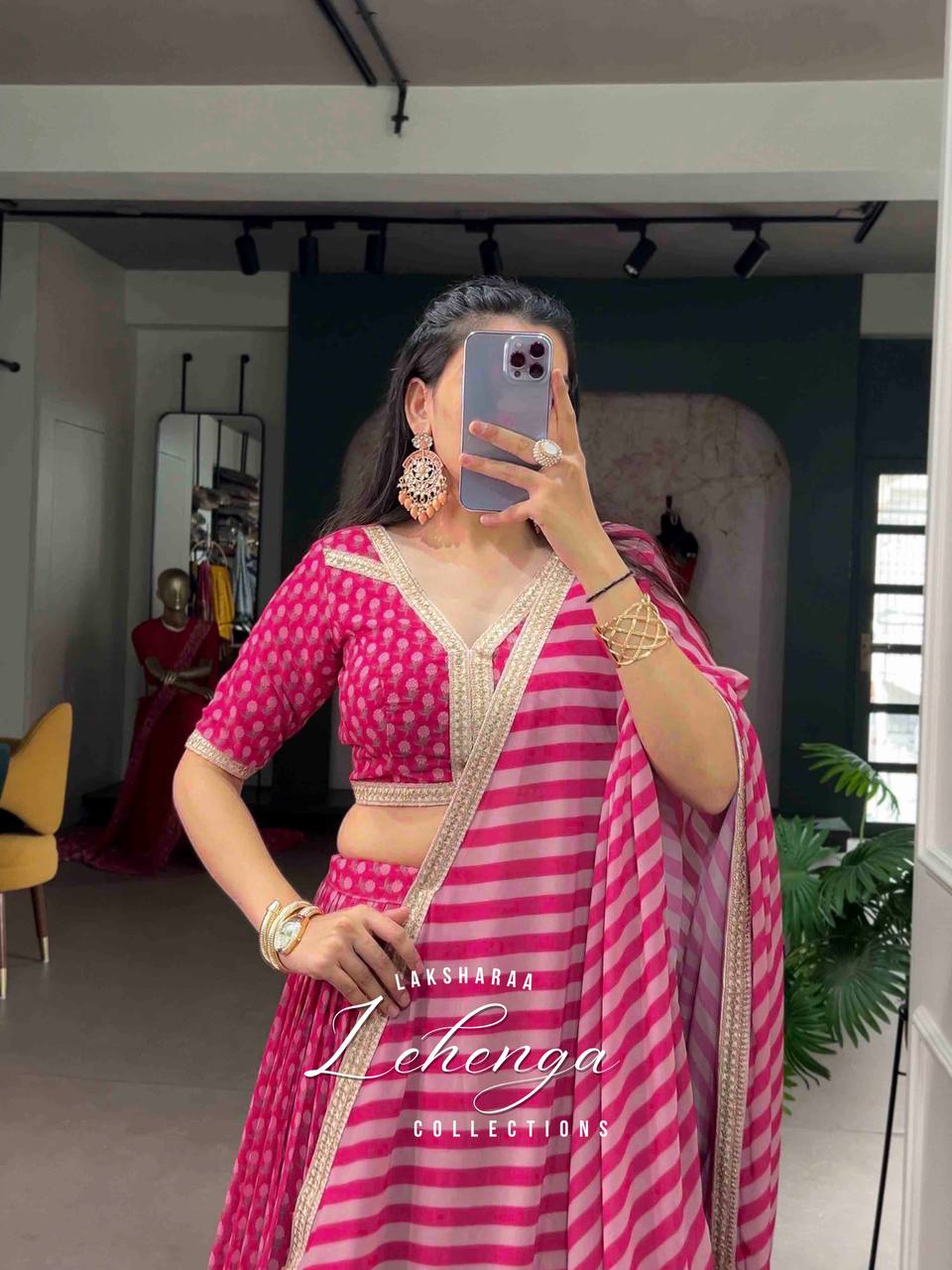 Laksharaa Sarees PREETI lehenga Pink Close-up of Blouse and Dupatta