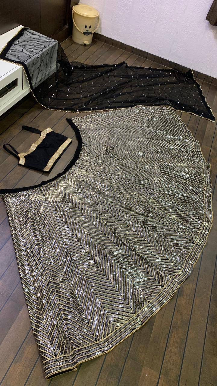 Ayeesha — Black x Silver Premium Lehenga