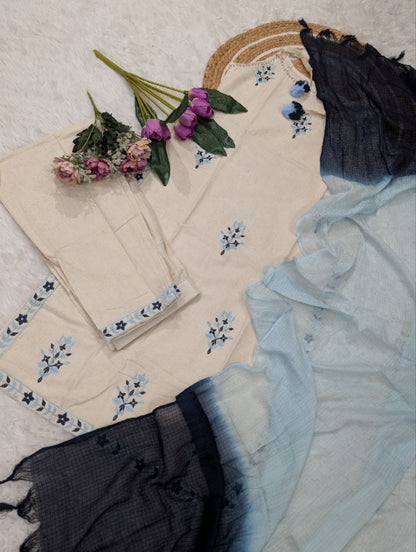 Cute Floral Sleeveless Kurti Set