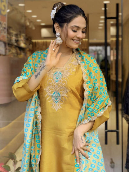 Mustard Gold Kurti x Green Duppata Set