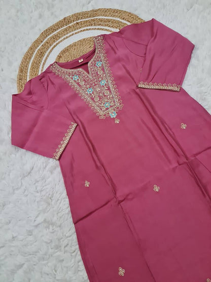 Laksharaa Sarees Baby Pink Comfy Kurtis Set Flat Lay Kurti