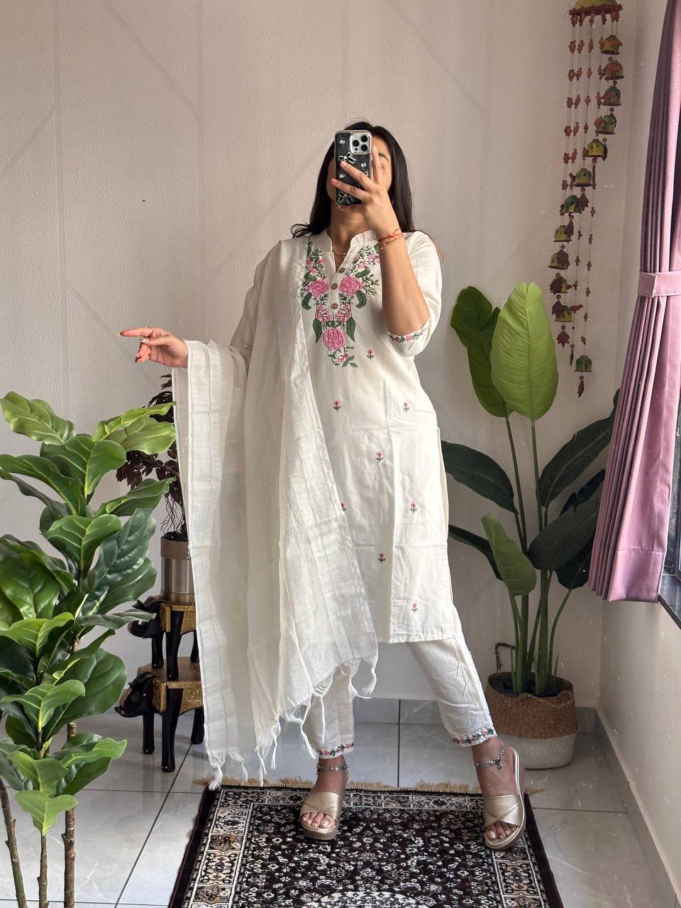 Laksharaa Sarees Cream Floral Kadhi Cotton Kurti Set Cream