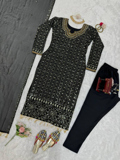 ANKITA - Pakistani Salwar Kameez