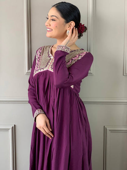 Premium Purple Kurti Set x Grand Neckline