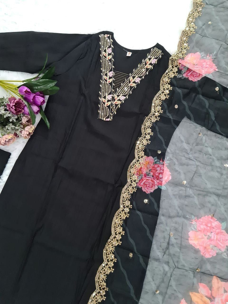 Black Floral Kurti Set