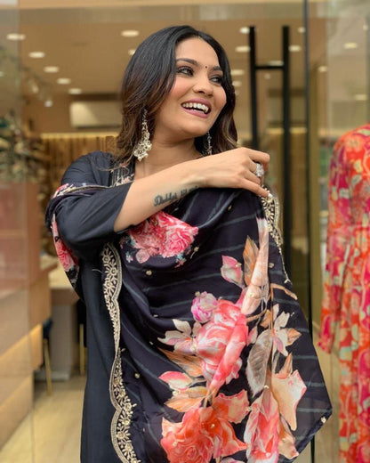 Black Floral Kurti Set