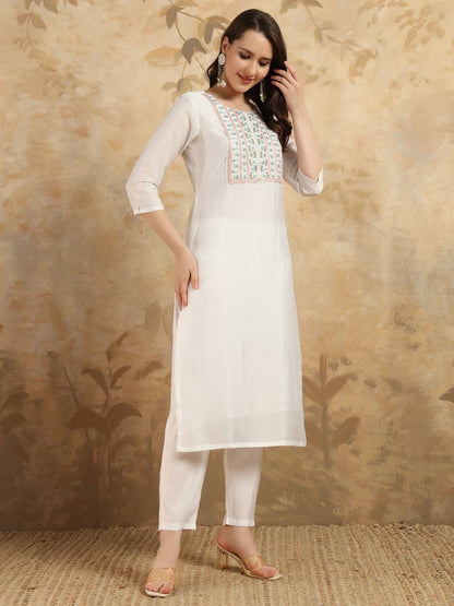 White Kurti Set x Grand Neckline