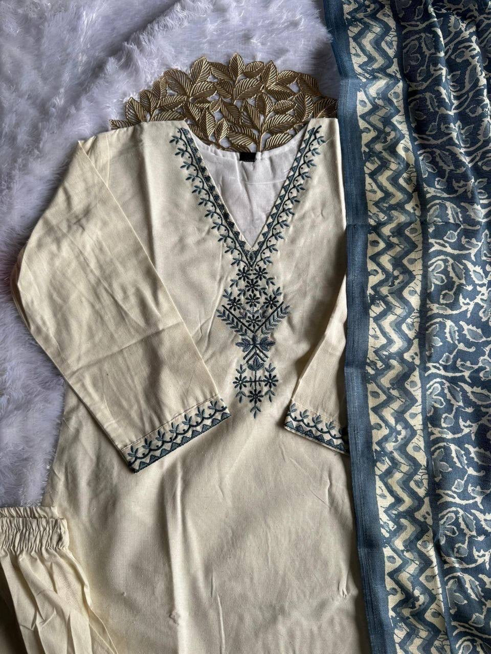 Festive Special Off White Kadhi Kurti Set