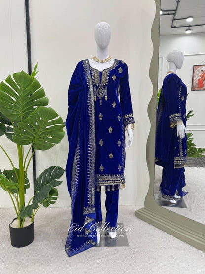 SIRA — Velvet Pakistani Designer Suit