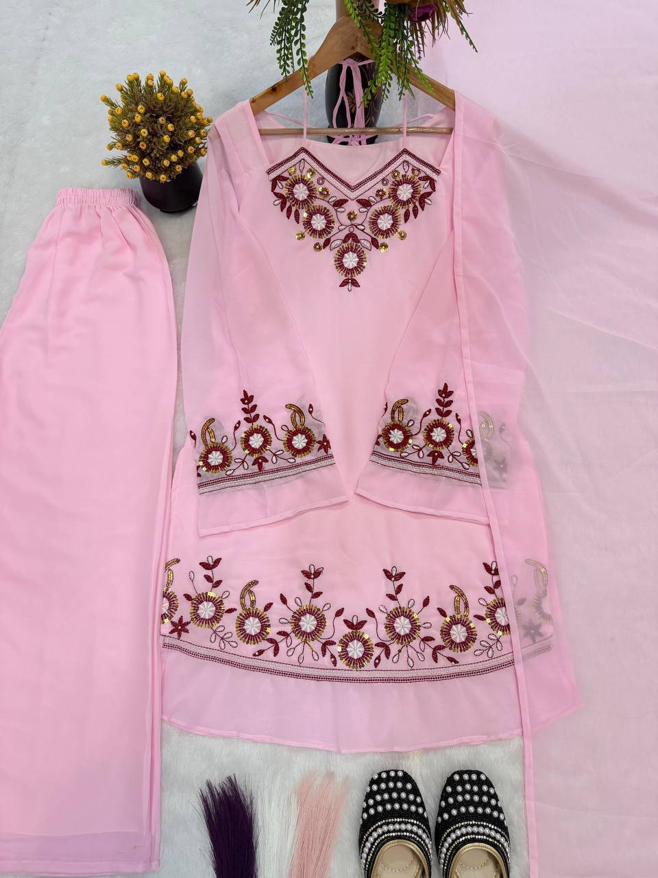 Laksharaa Sarees ALYNA Soft Pink Floral Top x Pants Set Pink Front View