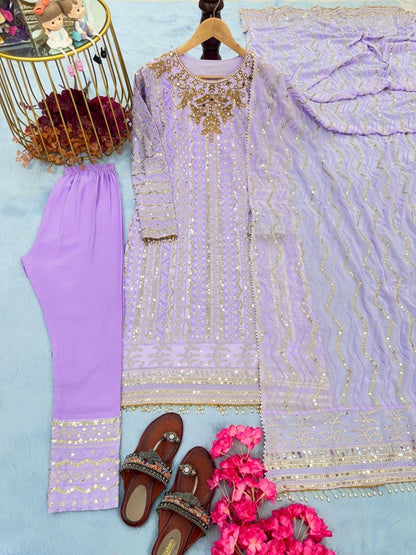 Lilac Pakistani Salwar Suit