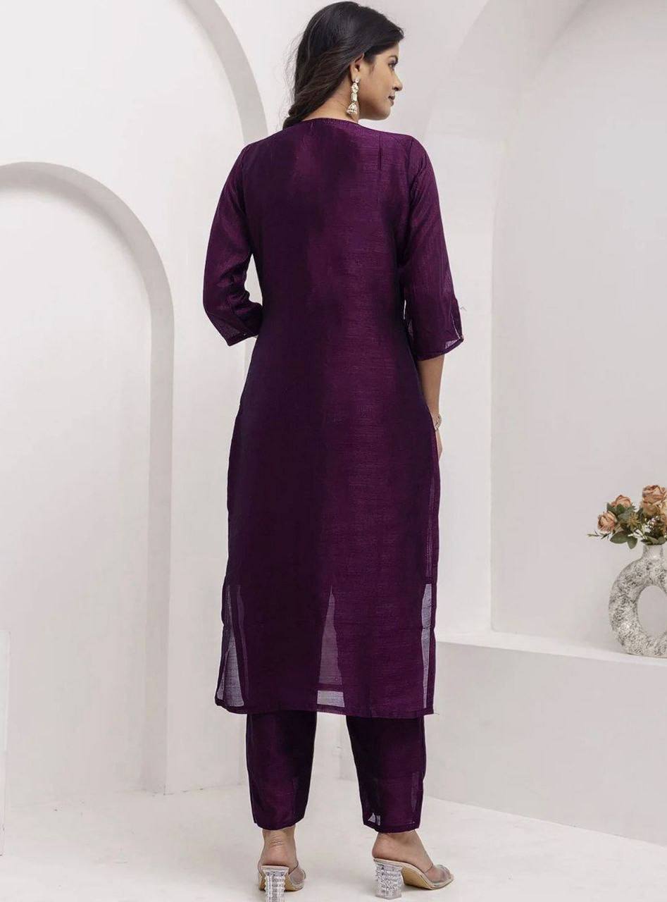 Laksharaa Sarees Kurti set Purple worn by model full length back view