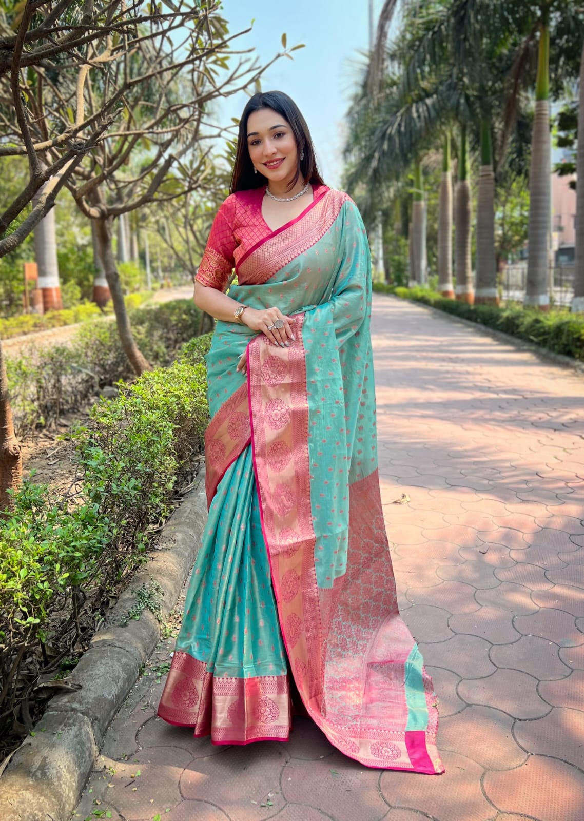 YASHI - Soft Silk Saree with contrast border