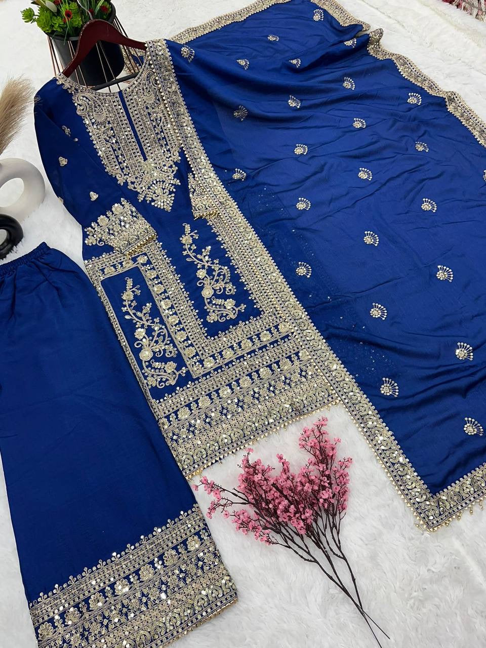 MAHI - Grand Pakistani Salwar Kameez