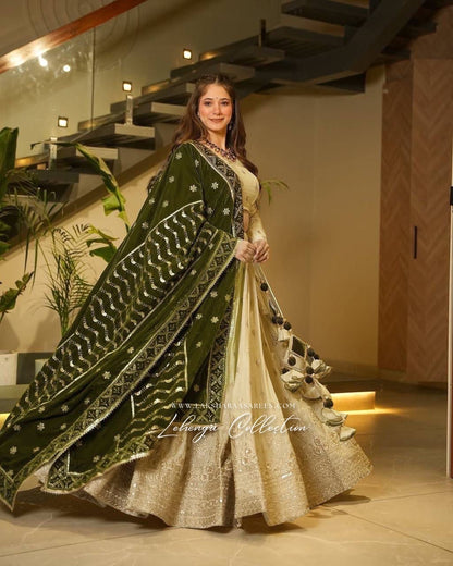 PRANAVI - Gold X Green Georgette Silk Lehenga