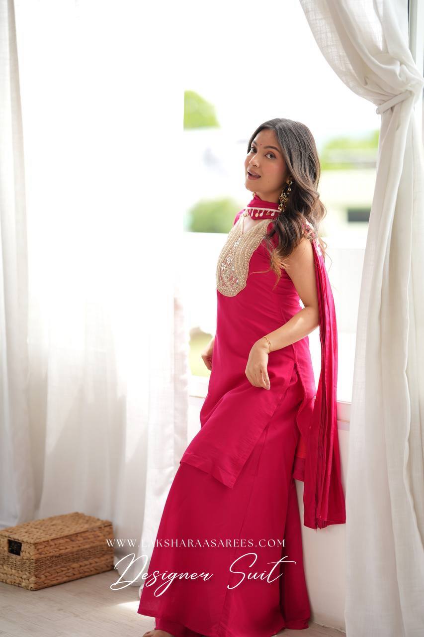 Laksharaa Sarees VARSHI Rani Pink Sharara Suit with Bow Shawl Side View Looking at Camera