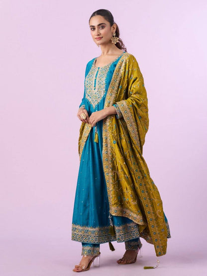 Laksharaa Sarees Festive Vichithrah Silk Kurti Set Teal Worn by Model with Shawl Full View