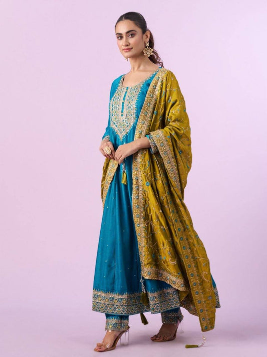 Laksharaa Sarees Festive Vichithrah Silk Kurti Set Teal Worn by Model with Shawl Full View