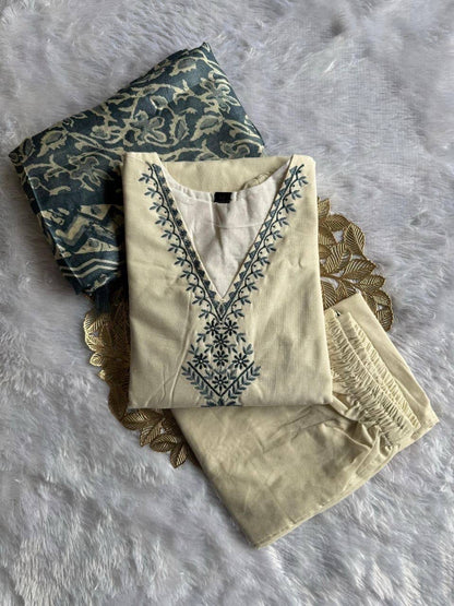 Festive Special Off White Kadhi Kurti Set