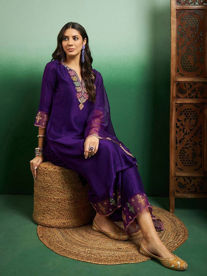 Premium Purple Kurti Set x Grand Neckline