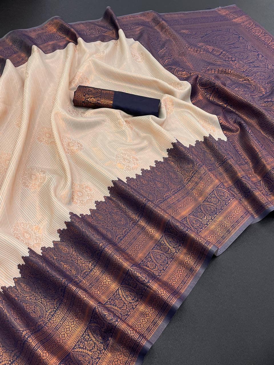 Soft Silk Saree x Contast Border