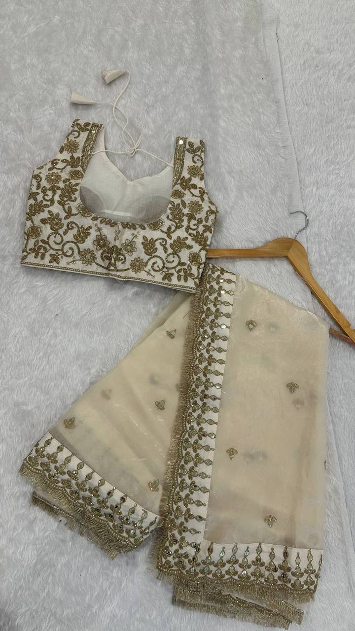House of Kurtas Cream Georgette Dinner Saree and Blouse set