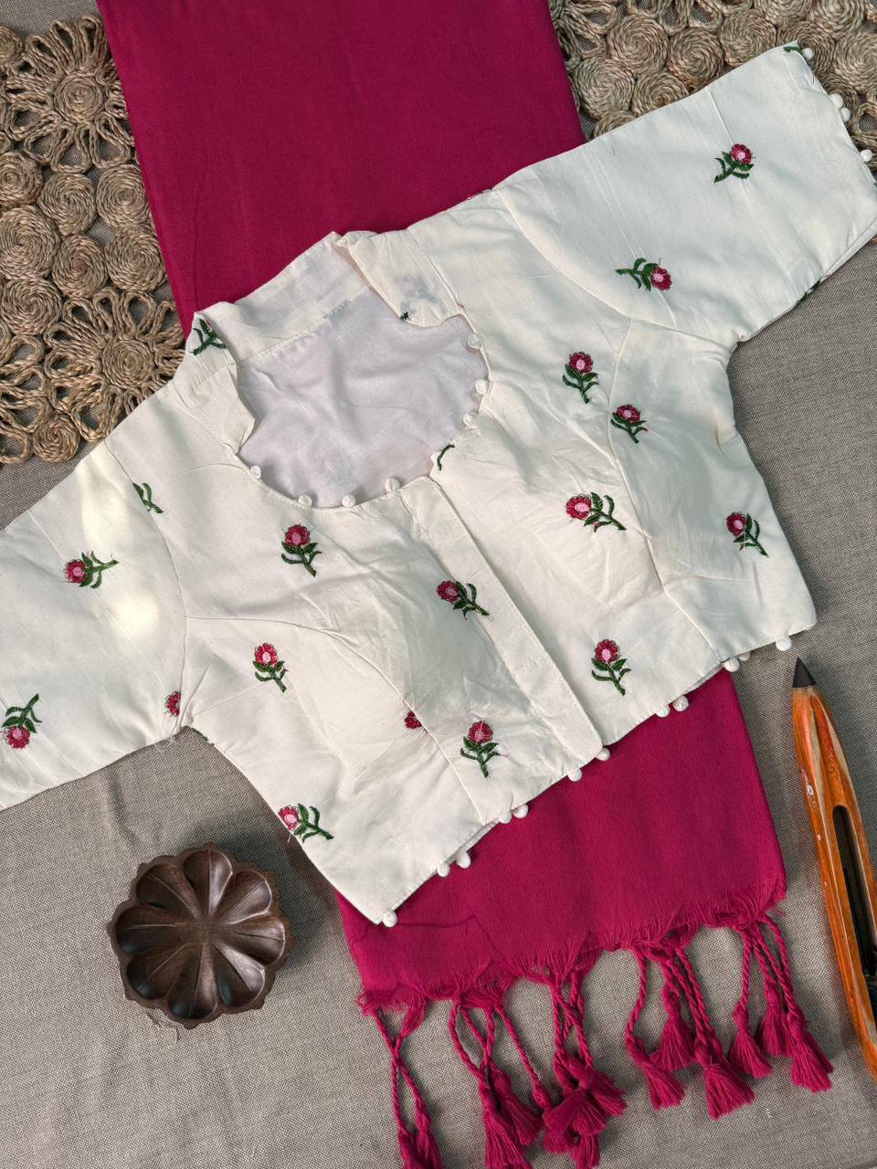Laksharaa Sarees INDHU comfy kadhi cotton saree x readymade blouse Pink