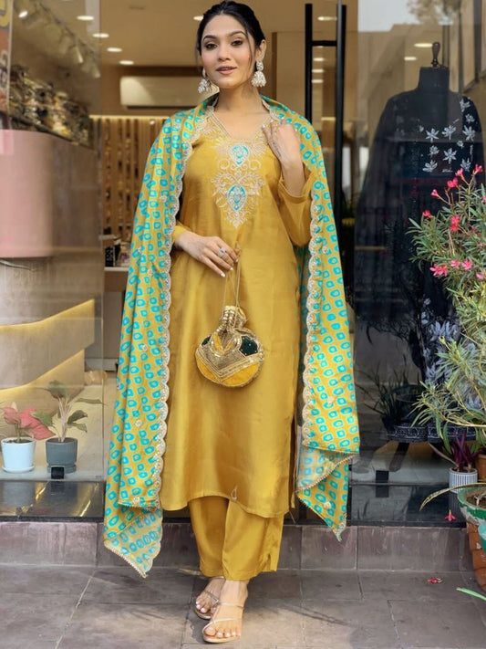 Mustard Gold Kurti x Green Duppata Set