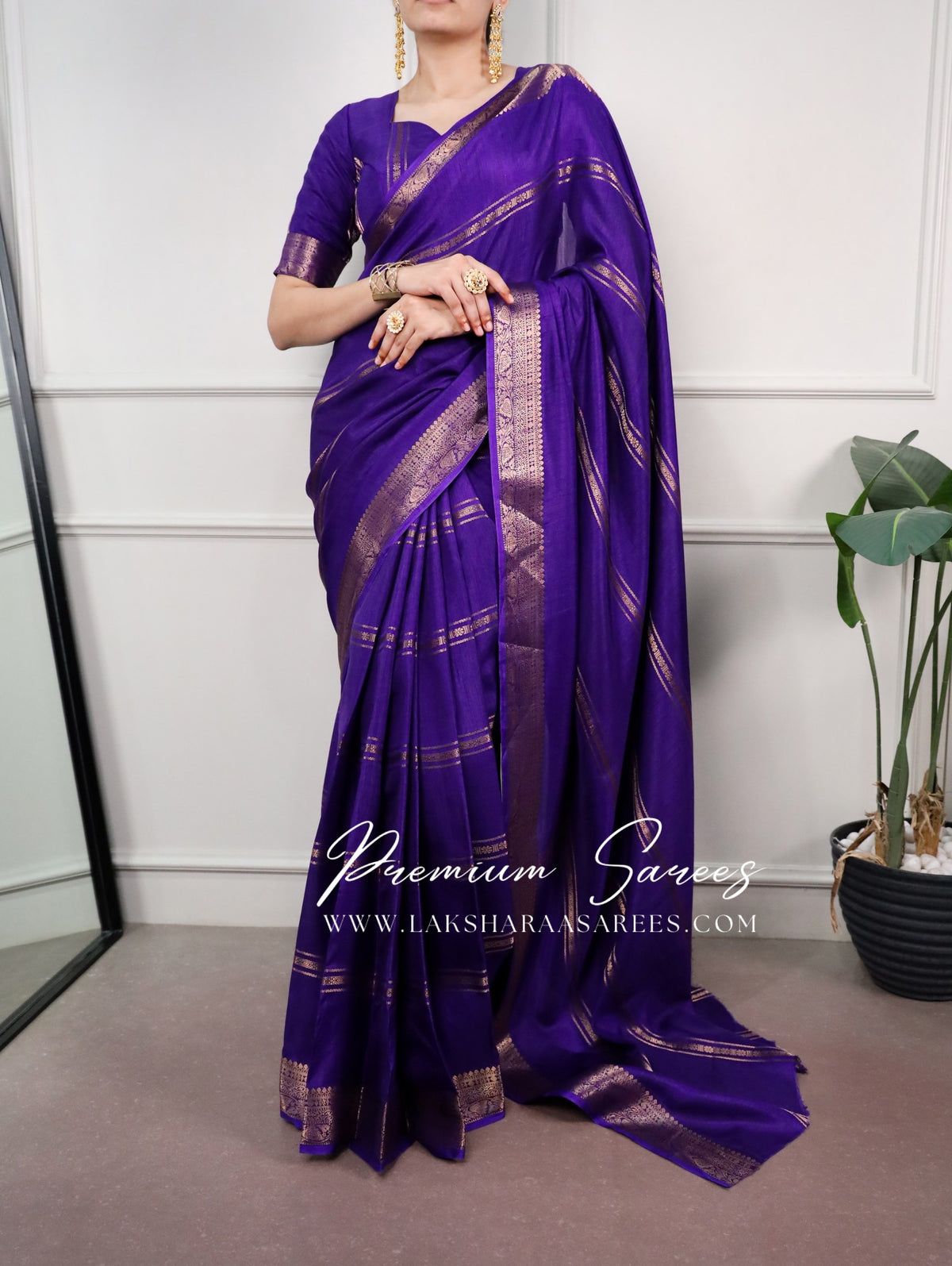 BANU —  Dola Silk Saree