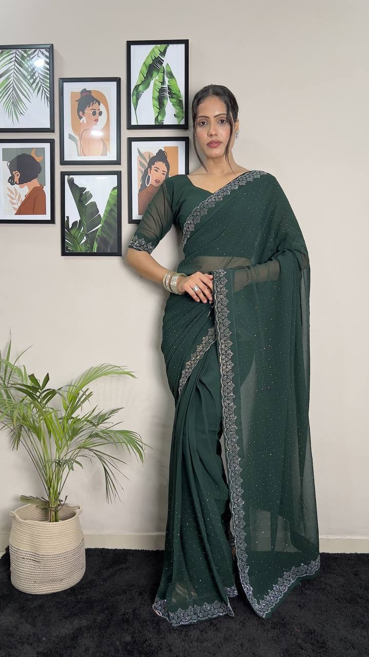 Readymade Saree x Stone Border